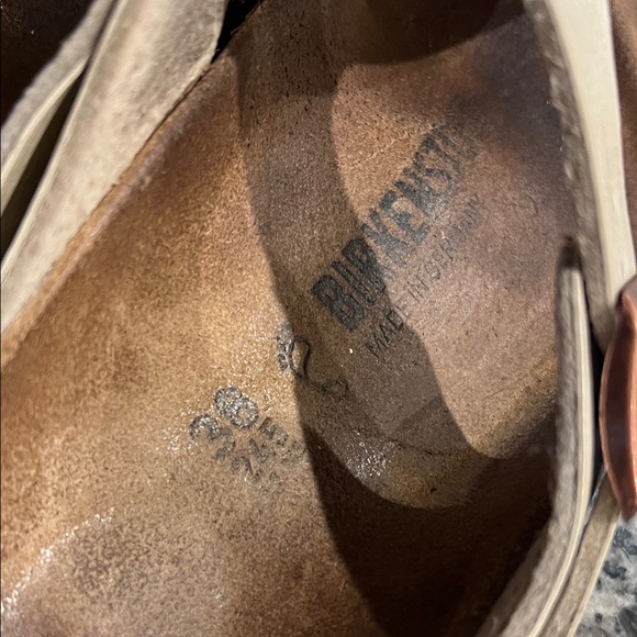 Birkenstock Cream Leather T-Strap Sandals - Picture 2 of 5